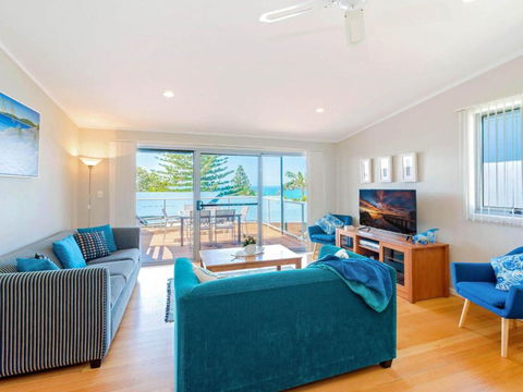 Angourie Blue 4 - Getaway Accommodation 0