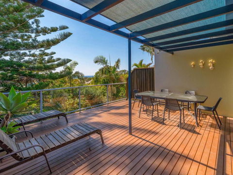 Angourie Blue 8 - Getaway Accommodation 3