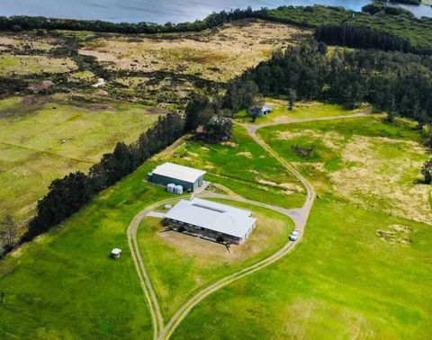 Anna Bay 20 Acres Luxury Farm - Getaway Accommodation 0