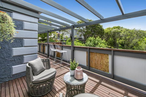 An Entertainers Oasis - Fun Home With Pool Table, Arcade Game, Basketball Ring - Getaway Accommodation 4
