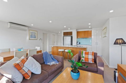 Apollo Blue Ocean View Unit 1-A Free WIFI - Getaway Accommodation 1