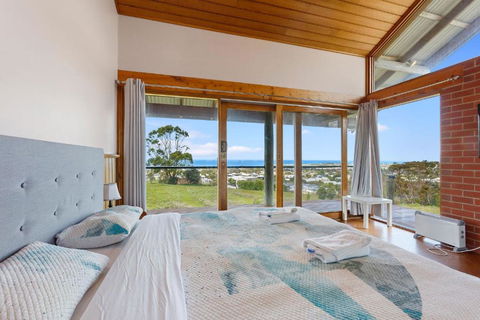 Apollo Panorama Guesthouse - Getaway Accommodation 0