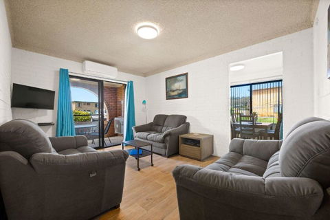 Apollo Unit 17 Ground Floor - Getaway Accommodation 0