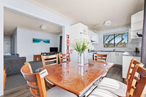 Apollo Unit 19 Ground Floor - Getaway Accommodation 0
