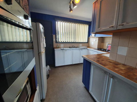 Aqua - Getaway Accommodation 3