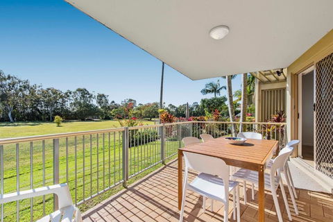 Aquarius Noosa - Getaway Accommodation 1