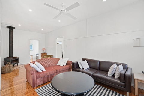 Arcadia By The Sea - Getaway Accommodation 2