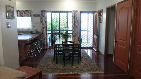 Arcadia Gardens - Getaway Accommodation 4