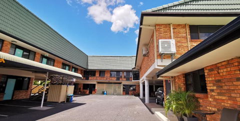 Archer Park Motel - Getaway Accommodation 4