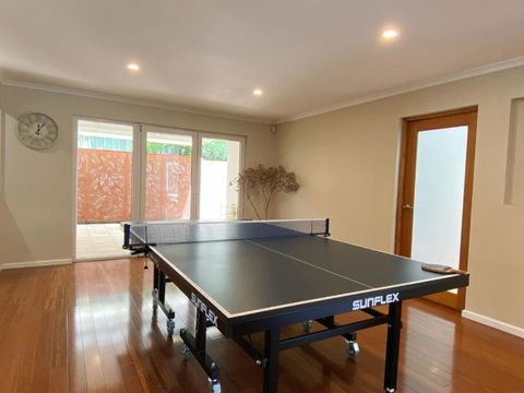 Aussie Escape Poolside Comfort And Relaxation - Getaway Accommodation 3