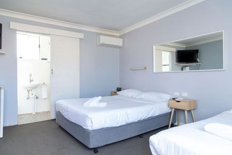 Australian Hotel Motel Yass - Getaway Accommodation 2