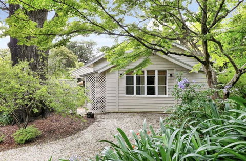 Avondale Mountain Cottage - Getaway Accommodation 2