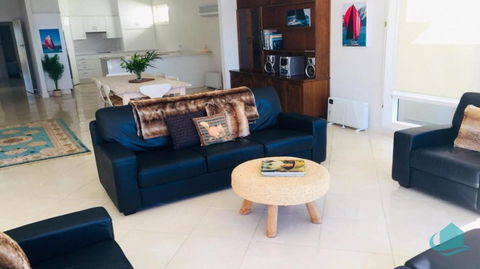 Azure Vista - Getaway Accommodation 3