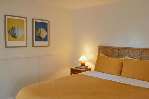 BAY PROPERTIES . The Sailors Bungalow - Getaway Accommodation 3