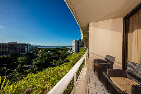 Hilton Cairns - Getaway Accommodation 27