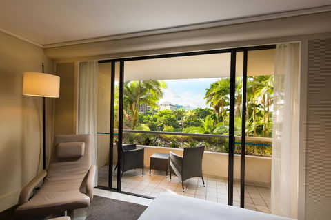 Hilton Cairns - Getaway Accommodation 10