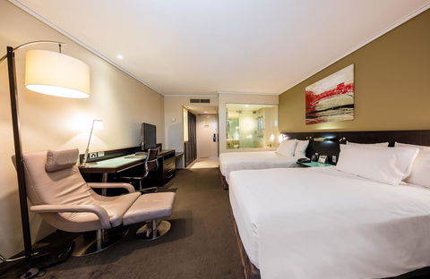 Hilton Cairns - Getaway Accommodation 11