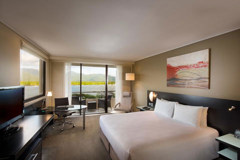 Hilton Cairns - Getaway Accommodation 7