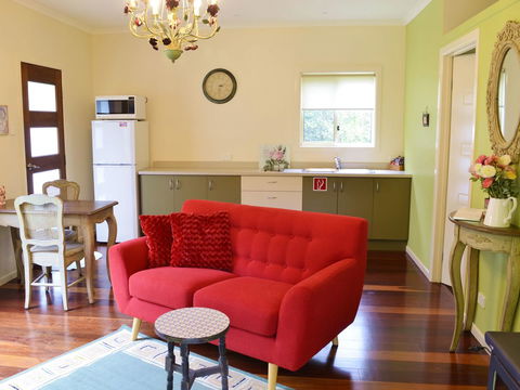 Apple Tree Cottage Montville - Getaway Accommodation 16
