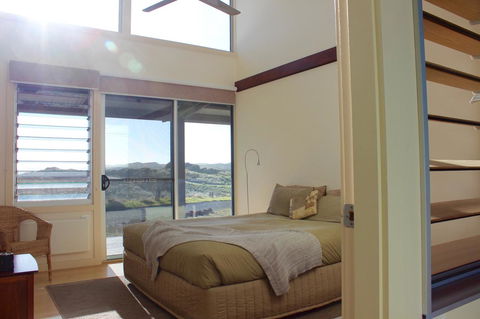 Turnstone Beach House - Getaway Accommodation 15
