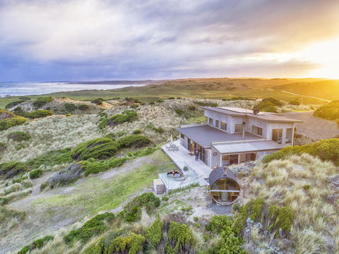 Porky Beach Retreat - King Island Escapes - Getaway Accommodation 8