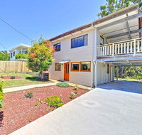'Beach Break 2' 2/10 Lionel St - downstairs unit with Aircon - Getaway Accommodation