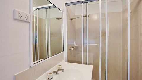 'The Hideaway' At Shoal Bay - Getaway Accommodation 3