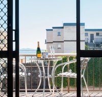 1 'BAHIA' 47 RONALD AVE - GREAT LOCATION WITH FILTERED WATER VIEWS - Getaway Accommodation