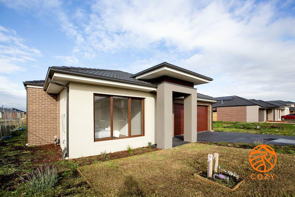 Hampton Park VIC Getaway Accommodation