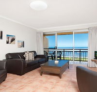 10T Beachfront Apartments - Getaway Accommodation