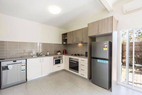 2 Bedroom W/Parking Near Central Cessnock - Getaway Accommodation 1
