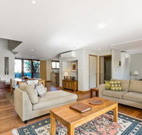 2/21-25 Fletcher Street - Casablanca at Bogarts - Getaway Accommodation