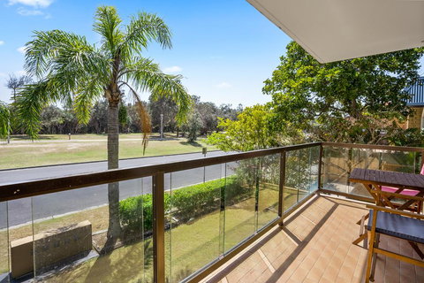 2/56 Lawson Street@Clarkes Beach - Getaway Accommodation 1