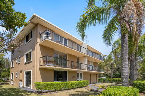 2/56 Lawson Street@Clarkes Beach - Getaway Accommodation 3