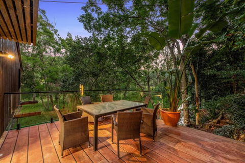 Creek House - Getaway Accommodation 4