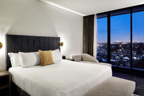 Crowne Plaza Sydney Burwood, An IHG Hotel - Getaway Accommodation 1
