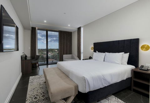 Crowne Plaza Sydney Burwood, An IHG Hotel - Getaway Accommodation 2