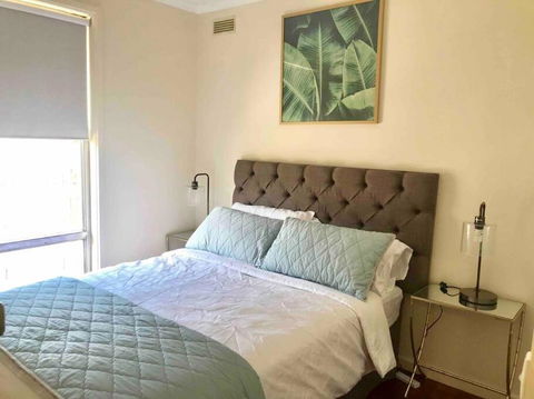 D118 Cawood Family Stay - Getaway Accommodation 0