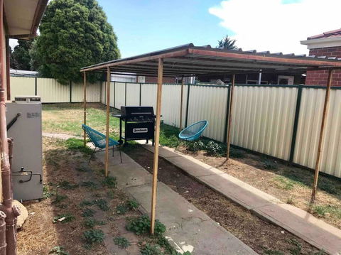 D118 Cawood Family Stay - Getaway Accommodation 1