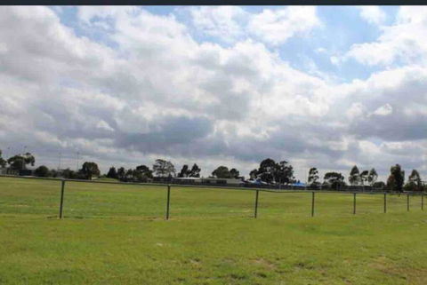 D118 Cawood Family Stay - Getaway Accommodation 4