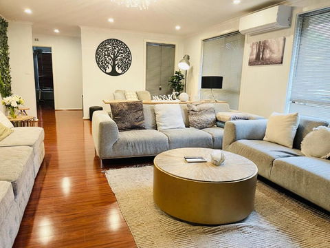 D130 The Link Fantasy Place - Getaway Accommodation 3