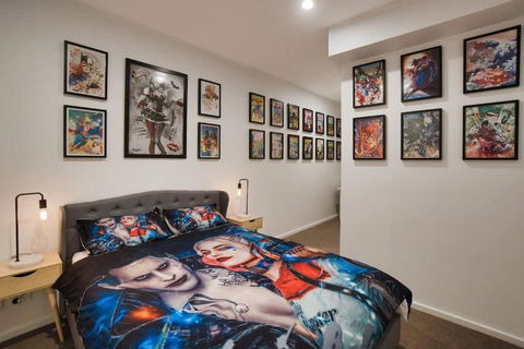 DC Vs Marvel Theme Ft Arcade Machine Pool Gym Sauna BBQ - Getaway Accommodation 3