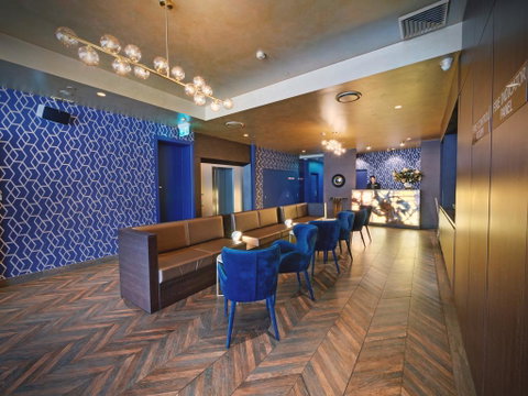28 Hotel - Getaway Accommodation 0