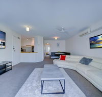 2BR Aloha Lane Main Beach Apartment - Getaway Accommodation
