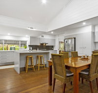3 Macleay St Narrawallee - Getaway Accommodation
