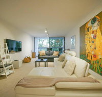 5 Star in Prime Double Bay Location with Balcony - Getaway Accommodation