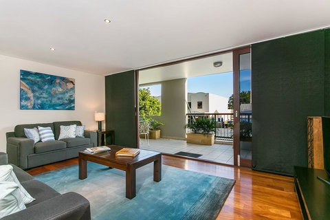 6/21-25 Fletcher Street - A Seventh Heaven - Getaway Accommodation 0