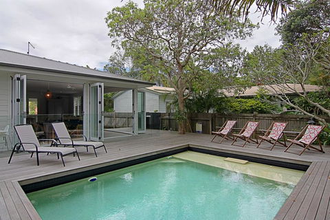 77 Butler Street, Byron Bay - Lantana Beach House - Getaway Accommodation 2