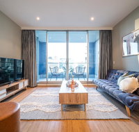 Above The Square on Hindmarsh-Pool - Gym - Carpark - Getaway Accommodation