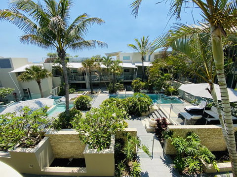 Absolute Beachfront Cabarita Beach - 2 Bed With Pool Views - Getaway Accommodation 0